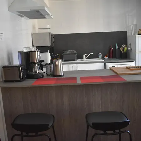 Duplex De 110 M2 Proche Quai De Appartement *